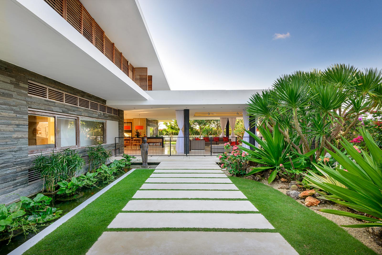 Aurora Villa — photo 06